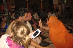 17. Hindu szertartáson Vrindavanban